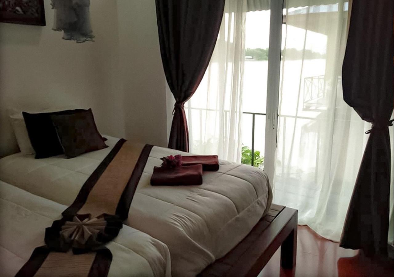Tara Raft Hotel Канчанабури Екстериор снимка