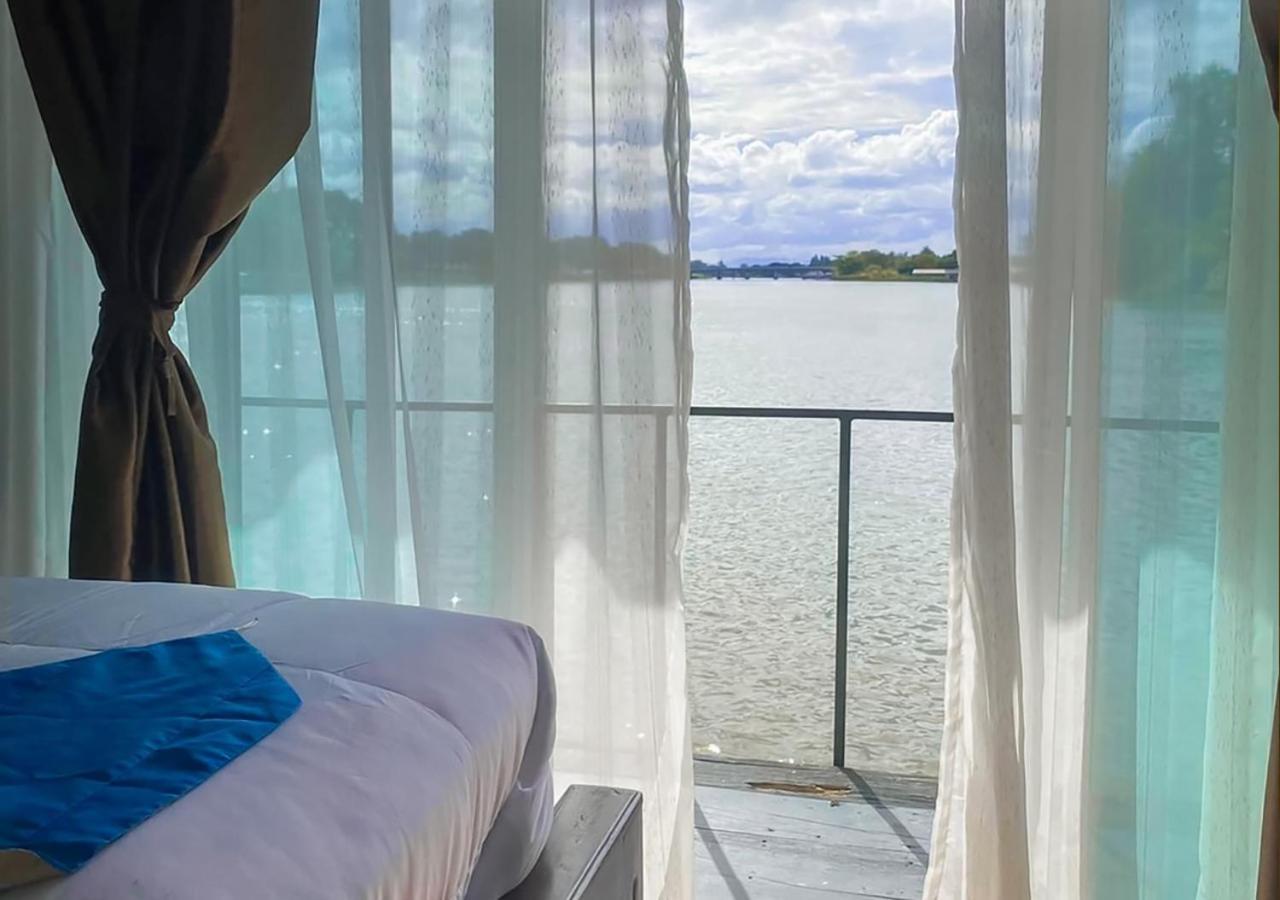 Tara Raft Hotel Канчанабури Екстериор снимка